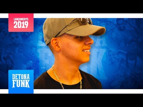 download lagu mp3 mp4 Puta Que Pariu, download lagu Puta Que Pariu gratis, unduh video klip Puta Que Pariu