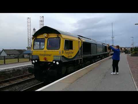 6K40 Freightliner 66416 Ballast train.