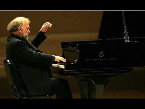 Brahms Intermezzo A Major Op 118 No 2  Lupu   Rec 1976.wmv