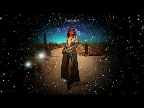 Madeline Edwards - Spurs (Visualizer)