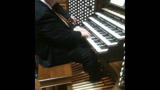 Arthur Cornett playing the Mormon Tabernacle Organ