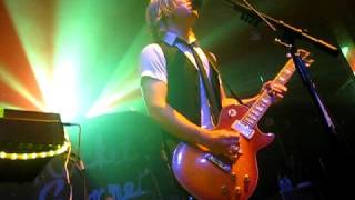 TV Family - The Rocket Summer