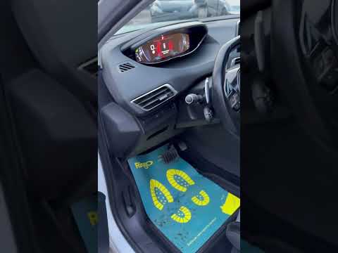 фото peugeot 3008 ii 0