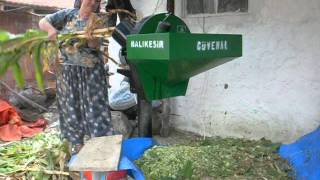 Yem Kırma Makinası (2) - Güvenal Tarım Makinaları