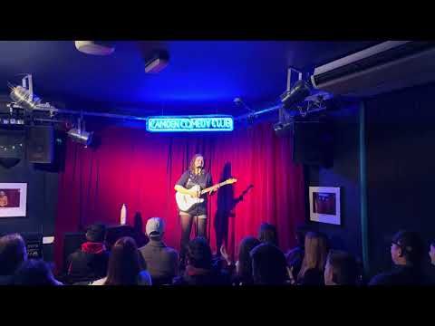 StaceyEdwards_CamdenComedyClub_12minutes
