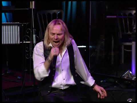 Uriah Heep feat. Ian Anderson from Jethro Tull - Circus / Blind Eye - Live 2000