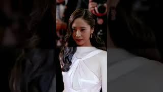 Download lagu two korean it girls dominating cannes festival side by side #jennie #krystaljung #kpopshorts mp3