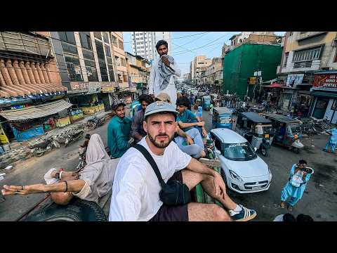 Solo in Karachi’s Most Violent Hood 🇵🇰