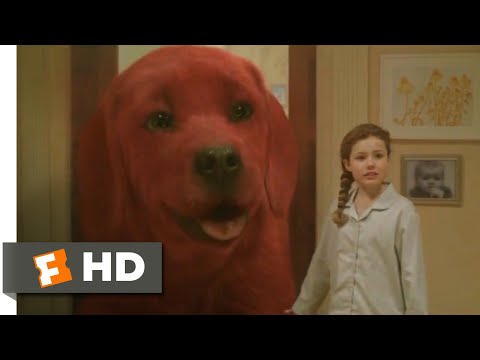 Clifford the Big Red Dog (2021) - Clifford Gets Big Scene (2/10) | Movieclips