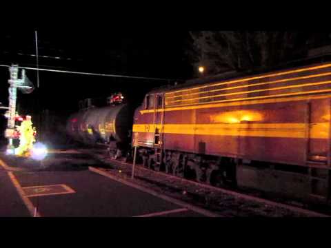 *Rare!* Ex-Susquehanna Railroad E9A's on B725 in Medfield/Walpole MA.