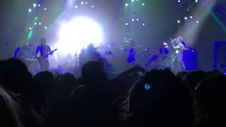 &quot;Pistol (A. Cunanan, Miami, FL. 1996)&quot; - Modest Mouse LIVE at The Forum - Inglewood, CA 7/27/2016