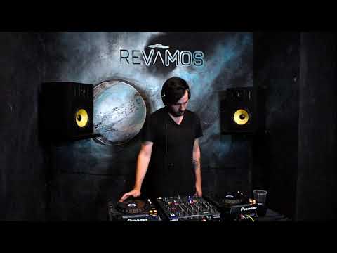 Revamos studio - Lucas Vazquez