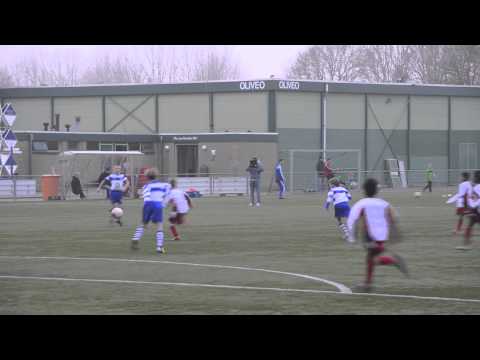 Oliveo F1 - DSVP F1 Oefenwedstrijd F-Jeugd Voetbal in Pijnacker