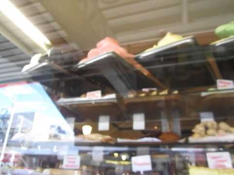 Plenty of cake shops in St. Kilda