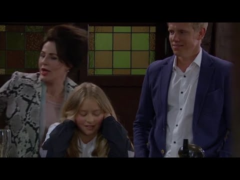 Roblivion - Liv Is Home & Aaron Has The ChickenPox in Malta!