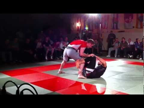 BJJ.ie - Clive Staunton v Chris Bowe @ Grapplepalooza, Quarter Final