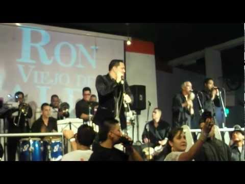 DETALLES... ROBERTO BLADES EN CALI