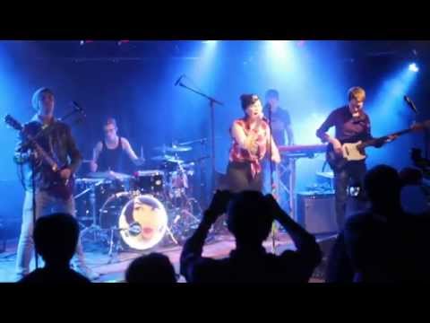 Lizzy Dean Konzert Ausschnitt