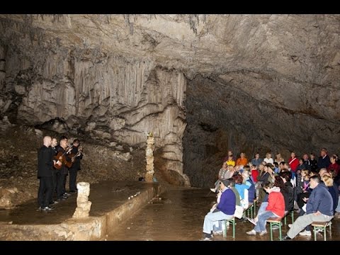 Klapa Volosko v jami Dimnice