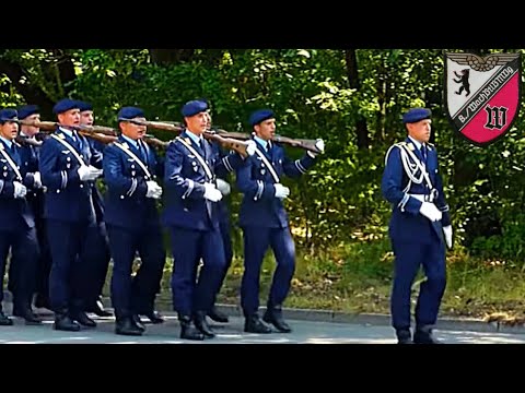 Es ist so schön, Soldat zu sein, Rosemarie! 8./Wachbataillon der Bundeswehr singt ein Soldatenlied
