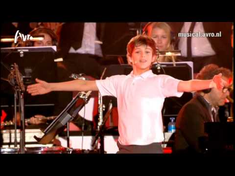 Musical Sing-a-Long 2014 - Billy Elliot