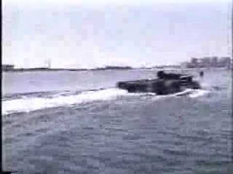 M113 AmphiGavins: Perfect-Size Amtracks by Sea or Air