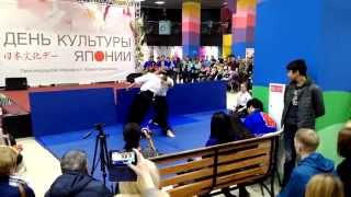 preview picture of video 'Aikido Demonstration - Japanese culture fair in Yuzhno-Sakhalinsk'