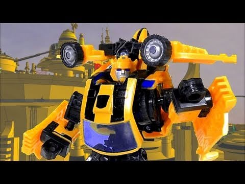 OPTIMUS PRIME reviews Bumblebee