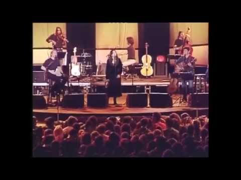 Video thumbnail for Τα πάγια - Live (Ta Pagia)