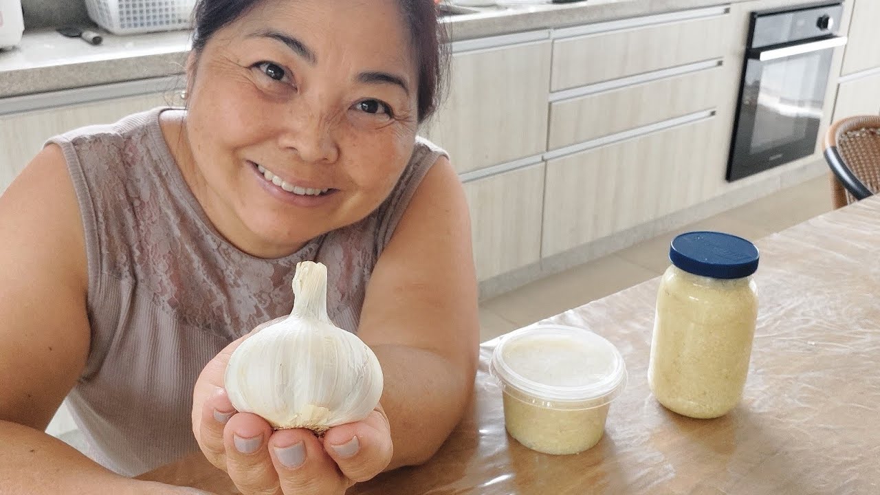 COMO FAZER ALHO TRITURADO SEM SAL SEM ÓLEO DURA MUITO MAIS TEMPO E NÃO ESCURECE