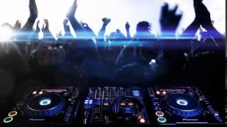 Sean Finn feat  Tinka – Summer Days