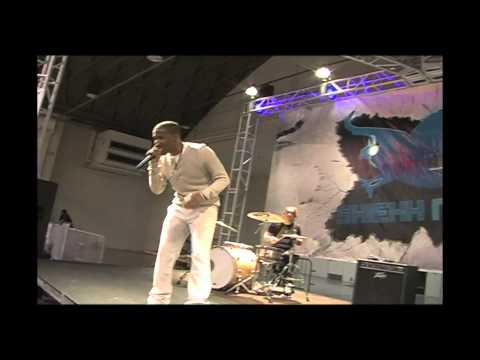 Nino Magzoon - Bang (Live at The Shiekh Music Stage Tour 2010: Los Angeles)