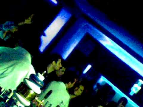 dj murat polat clup safir İnna'nın sahneden inişi.mp4