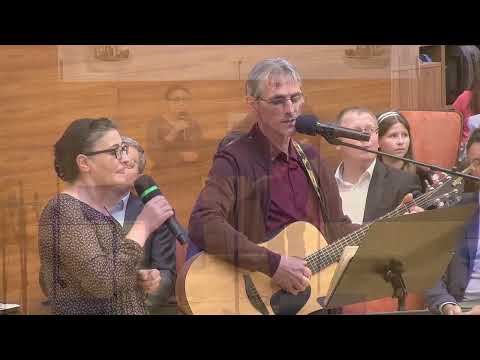 Familia Fira - La un prunc inocent Duhul Sfânt a venit