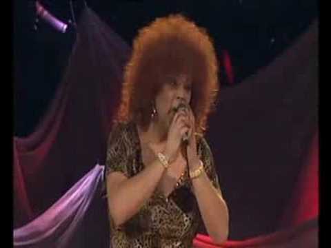 Mega-Paula performing Anita Hirvonen 2008