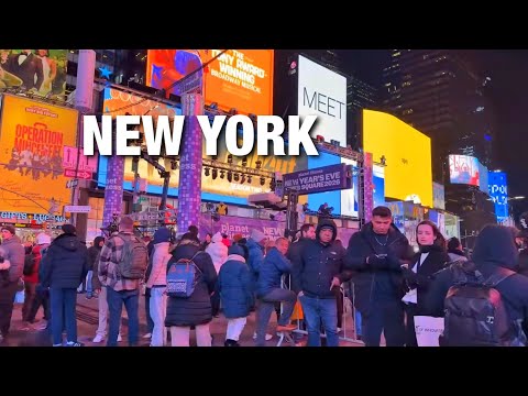 New York City LIVE Manhattan Before New Years Eve 2026 (December 30, 2025)