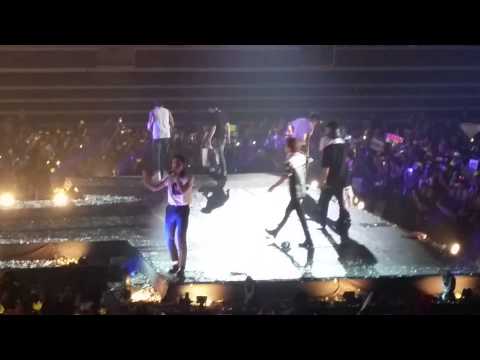 SEUNGHOON YG WINNER fell. YG FAMILY SINGAPOEE 1409