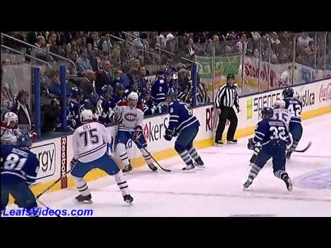 MTL 0 @ TOR 2 - Phil Kessel Scores - 101007