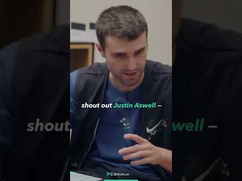 Fred Again.. Shows Zane Lowe How He Plays Live