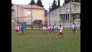 preview picture of video 'PERNES LES FONTAINES (Foot) - U11 - 11/01/2014 - Espérance Pernoise, Pernes 1 vs Pernes2 (3/3)'