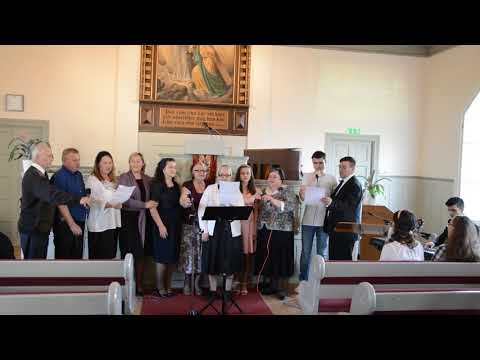 Eram jos in pacat - Grup