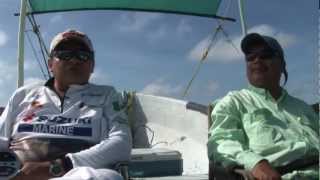 preview picture of video 'Vámonos de Pesca Con Paco Marroquín-Isla Aguada Campeche. 20/Oct/2012.'