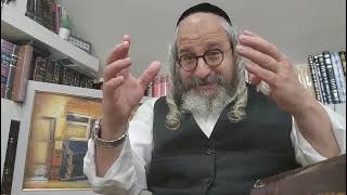 אור ימי חנוכה- בעברית – 19 – הכנה לימי החנוכה תשפ"ו הכנה ל-2 הימים של השישי והשביעי של ימי החנוכה… (הרב מוטה פראנק) - התמונה מוצגת ישירות מתוך אתר האינטרנט יוטיוב. זכויות היוצרים בתמונה שייכות ליוצרה. קישור קרדיט למקור התוכן נמצא בתוך דף הסרטון