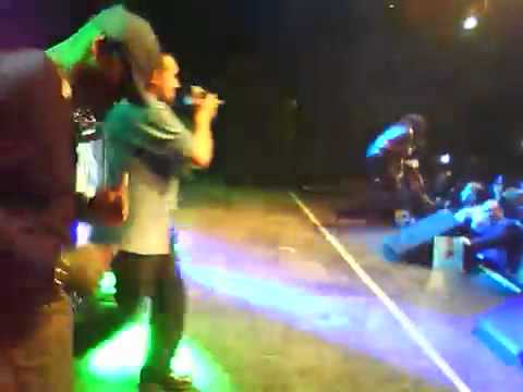 Shannon and MR WAVE LIVE (THE RIV REUNION 2013)