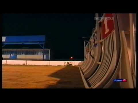 Swindon Jubilee 2002. THE WILLIAM HILL 737m JUBILEE STAKES