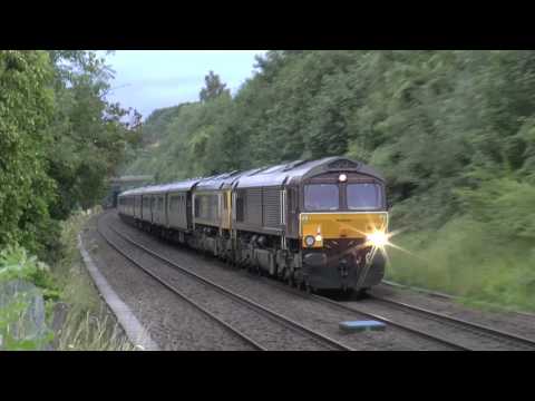 66746 + 66744 The Belmond Royal Scotsman @ Flax Bourton 11-07-17