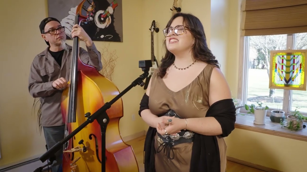 Promotional video thumbnail 1 for Sara Achorn