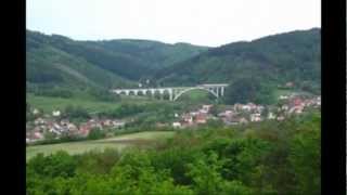 preview picture of video 'Railway bridge & train - Vlaky v Dolních Loučkách'