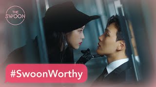 Download lagu Hotel Del Luna #SwoonWorthy moments with Lee Ji-eun (IU) and Yeo Jin-goo [ENG SUB] mp3