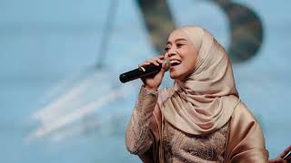 Download lagu Lesti Kejora - Sekali Seumur Hidup Live on SENJANA Fashion Show By Ayung Berinda mp3